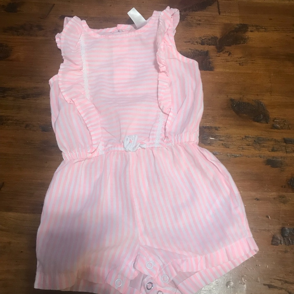 Carters Romper 12 mo